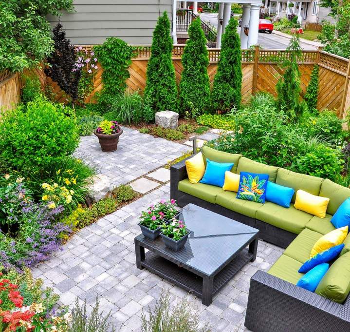 Nous aménageons des espaces extérieurs élégants, fonctionnels et personnalisés.